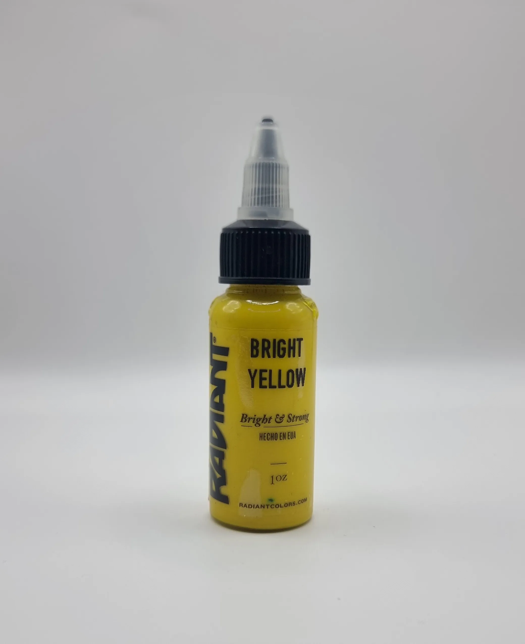 RADIANT BRIGTH YELOW